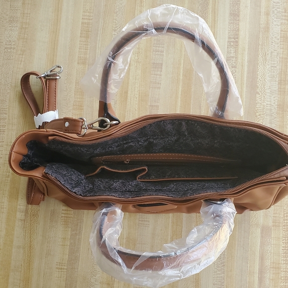 MoDA New York Leather Satchel - Picture 6 of 10